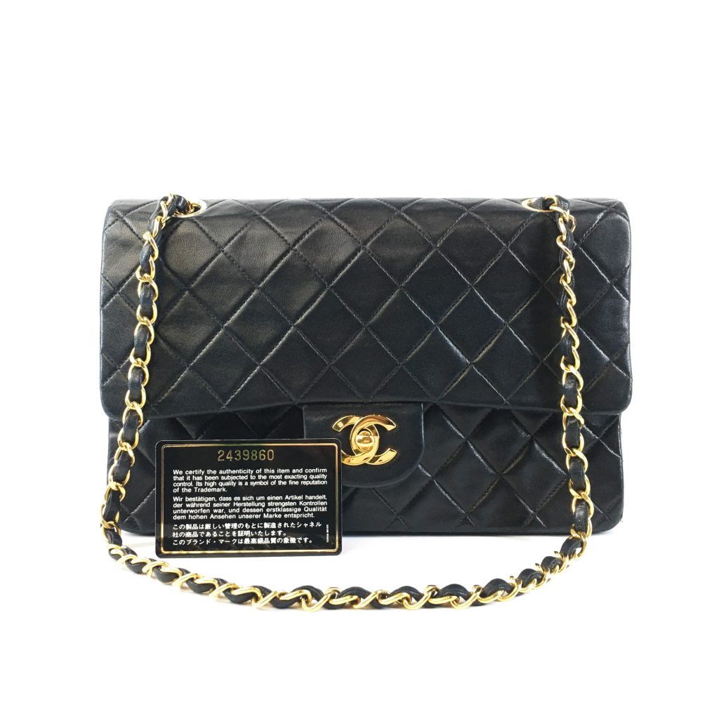 CHANEL シャネル　ラムスキン　マトラッセ　ダブルフラップ　チェーンショルダーバッグ　高価買取